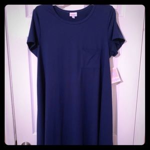 BNWT! Navy Lula Roe Carly!
